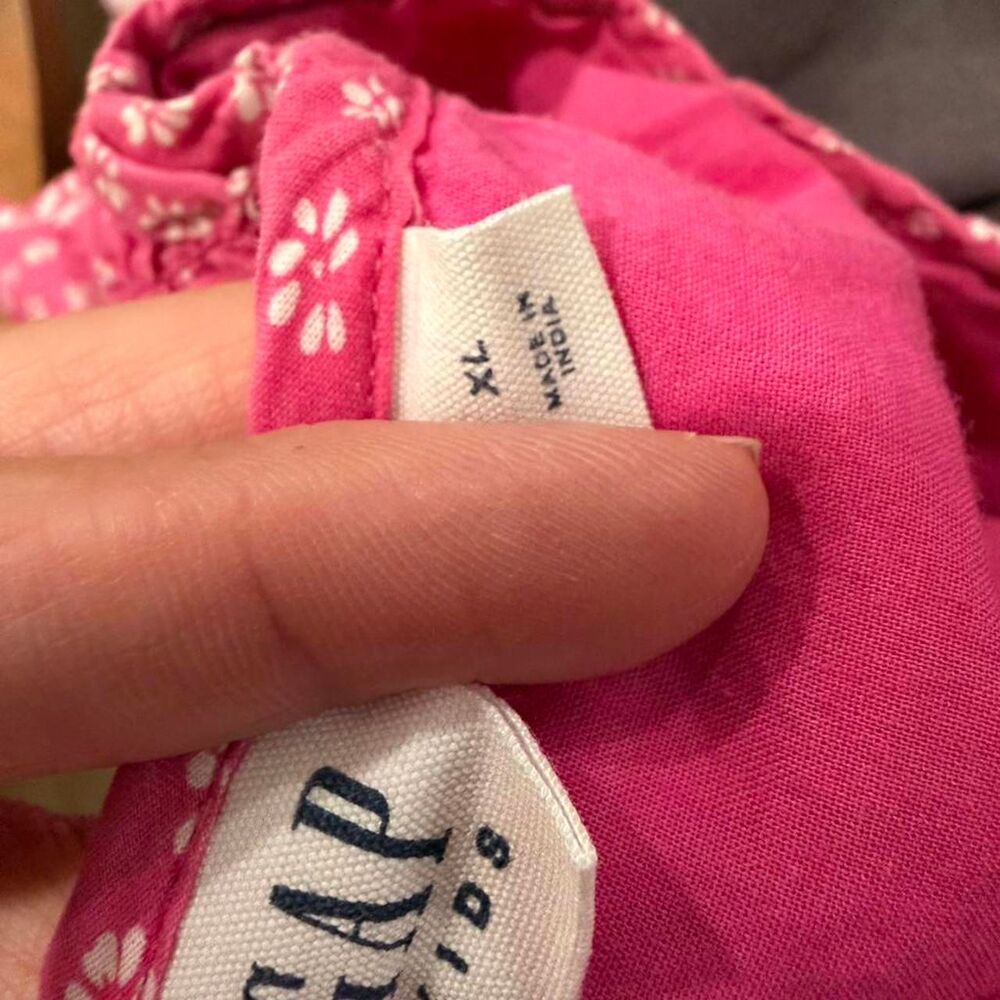 Gap Kids Pink Smocked Floral Flutter Sleeve Dress Size XL (14-16) - Picture 3 of 3
